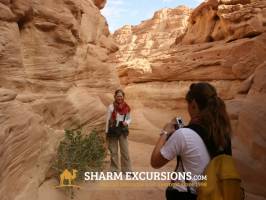 Photo opportunities in the Coloured Canyon